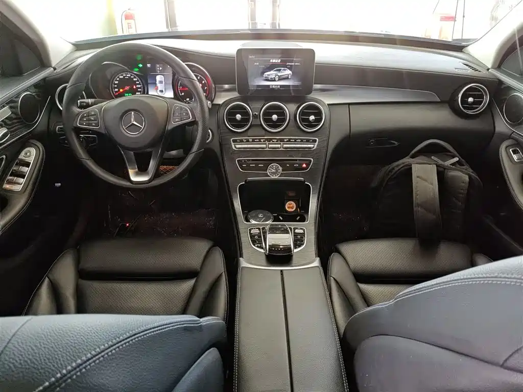 Mercedes-Benz C-Class 2018 C 200 L Sports Edition купить на сайте DeffCars