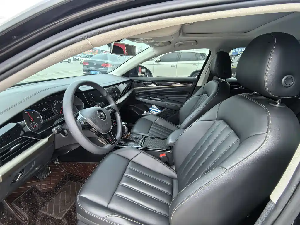 Passat Plug-in Hybrid 2020 430PHEV Hybrid Elite Edition National VI купить на сайте DeffCars