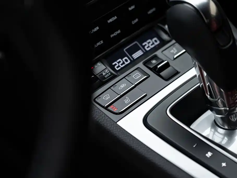 Porsche 718 2018 Cayman 2.0T купить на сайте DeffCars