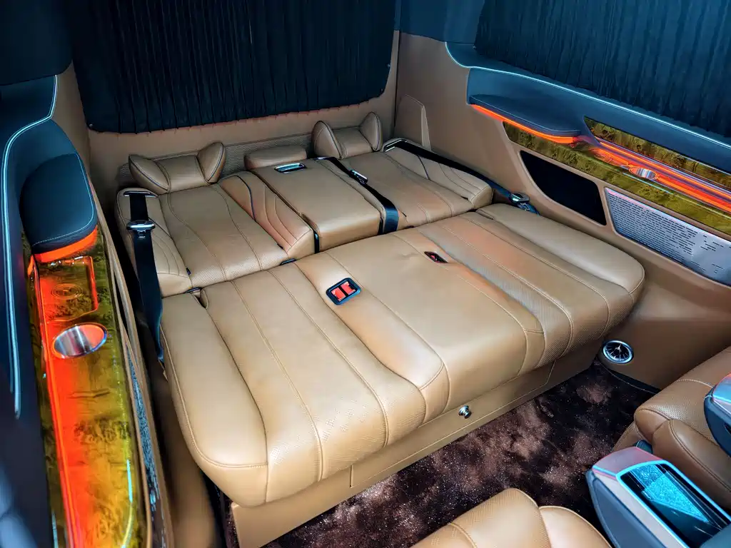 Ketibach 2023 2.0T Bach MH7 7-seater купить на сайте DeffCars