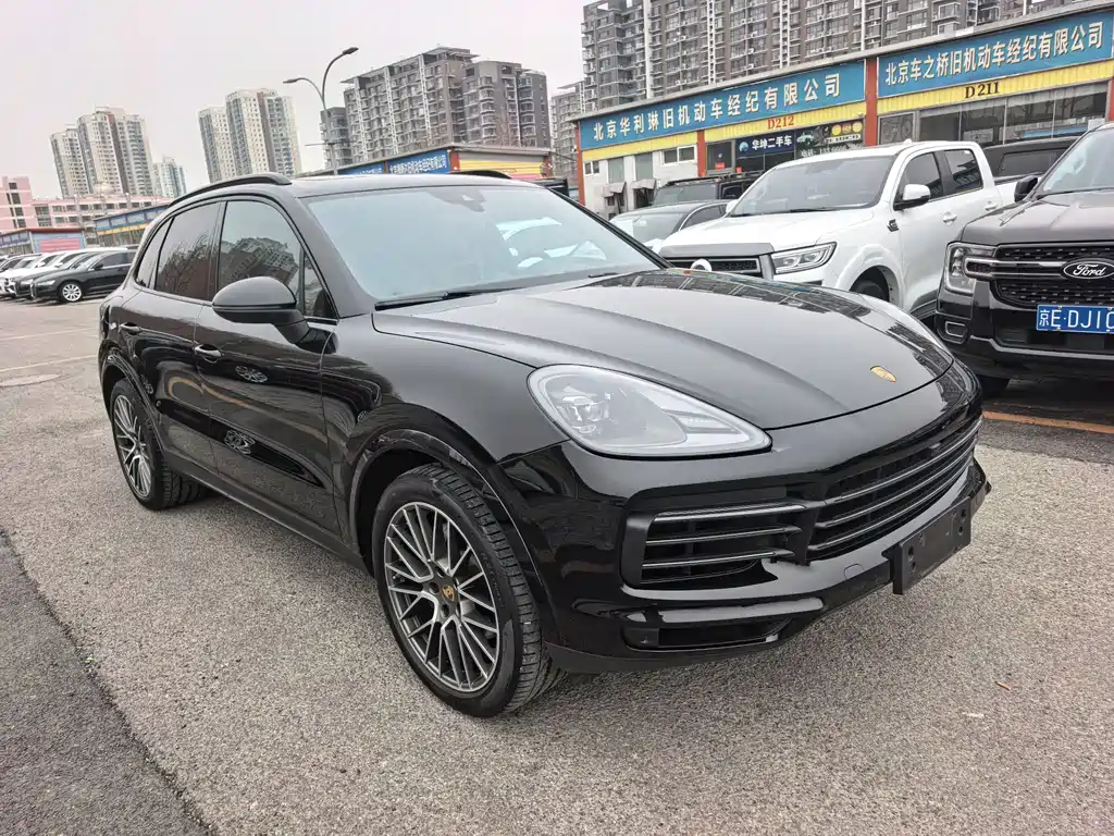 Cayenne 2023 Cayenne 3.0T Platinum Edition купить на сайте DeffCars