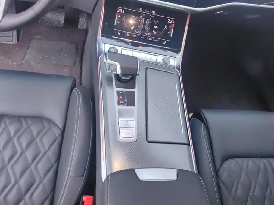 Audi A6L 2025 45 TFSI Premium Dynamic Model купить на сайте DeffCars