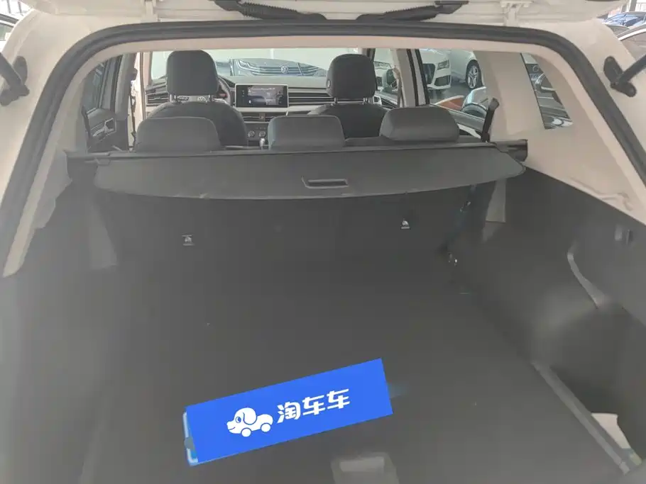 Tiguan L 2023 330TSI automatic two-wheel drive comfort version купить на сайте DeffCars