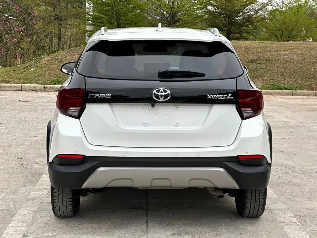 YARiS L Zhixuan 2021 Zhixuan X 1.5L CVT Deluxe Edition купить на сайте DeffCars