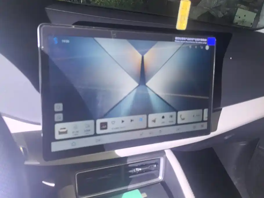 Yuan UP 2025 Smart Driving Edition 401KM Vitality Edition купить на сайте DeffCars