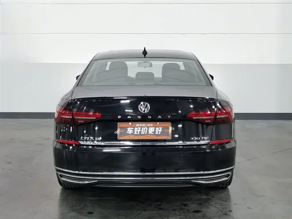 Passat 2020 330TSI Deluxe Edition National VI купить на сайте DeffCars