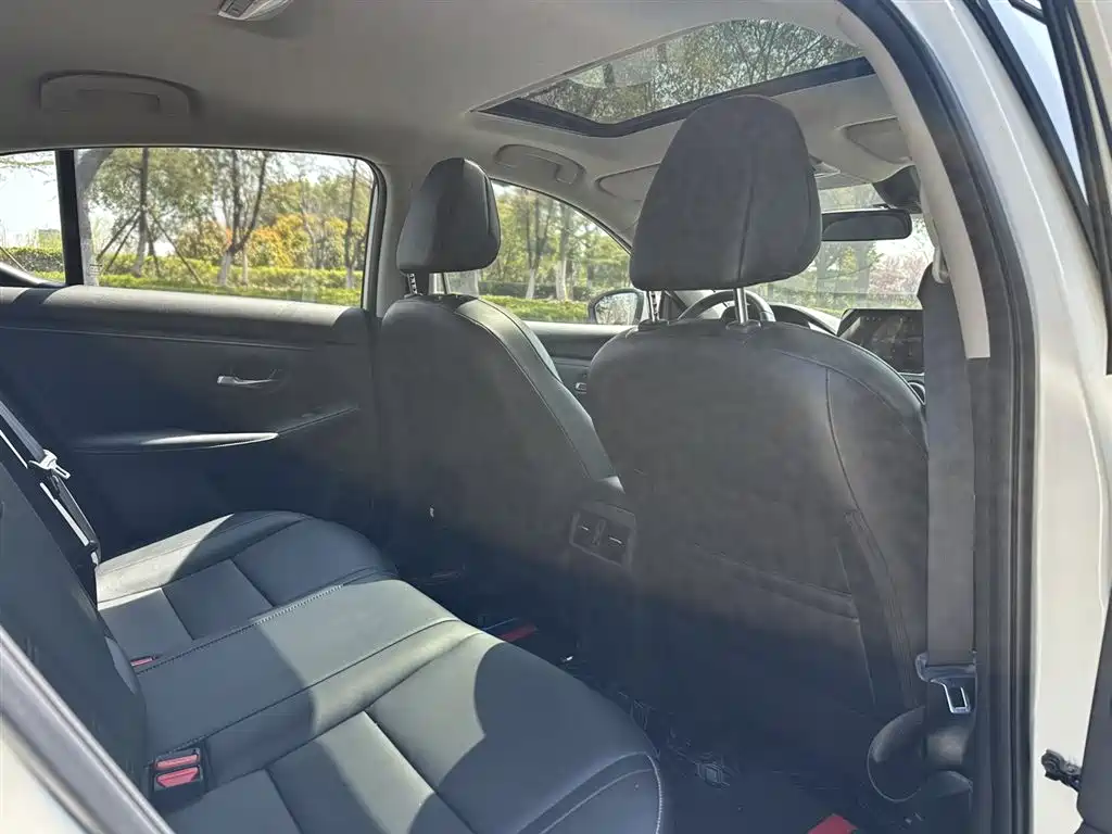 Sylphy 2020 facelift 1.6L XL CVT Enjoy Edition купить на сайте DeffCars