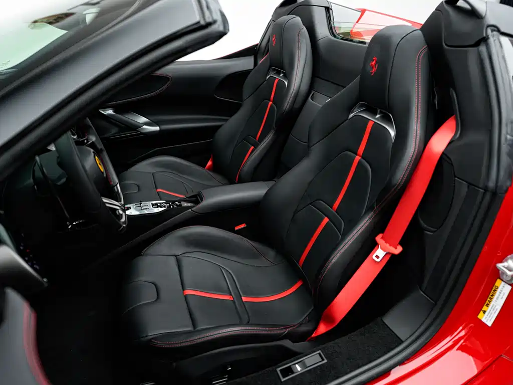 SF90 2021 3.9T V8 Spider купить на сайте DeffCars