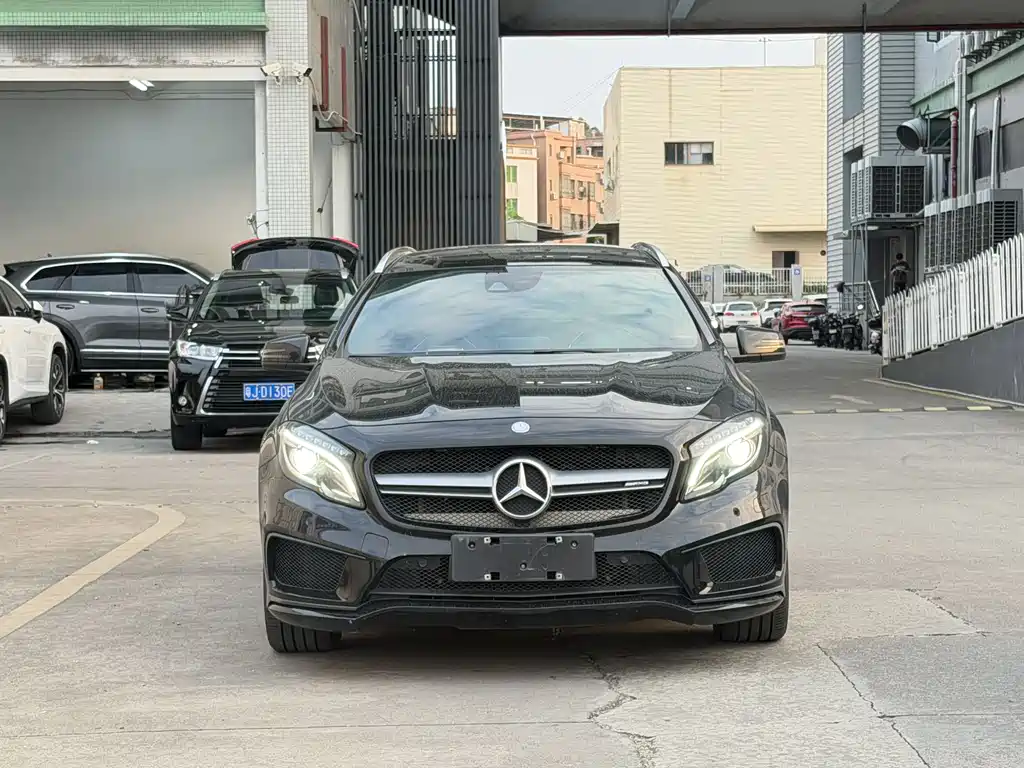 Mercedes-Benz GLA AMG 2016 AMG GLA 45 4MATIC купить на сайте DeffCars