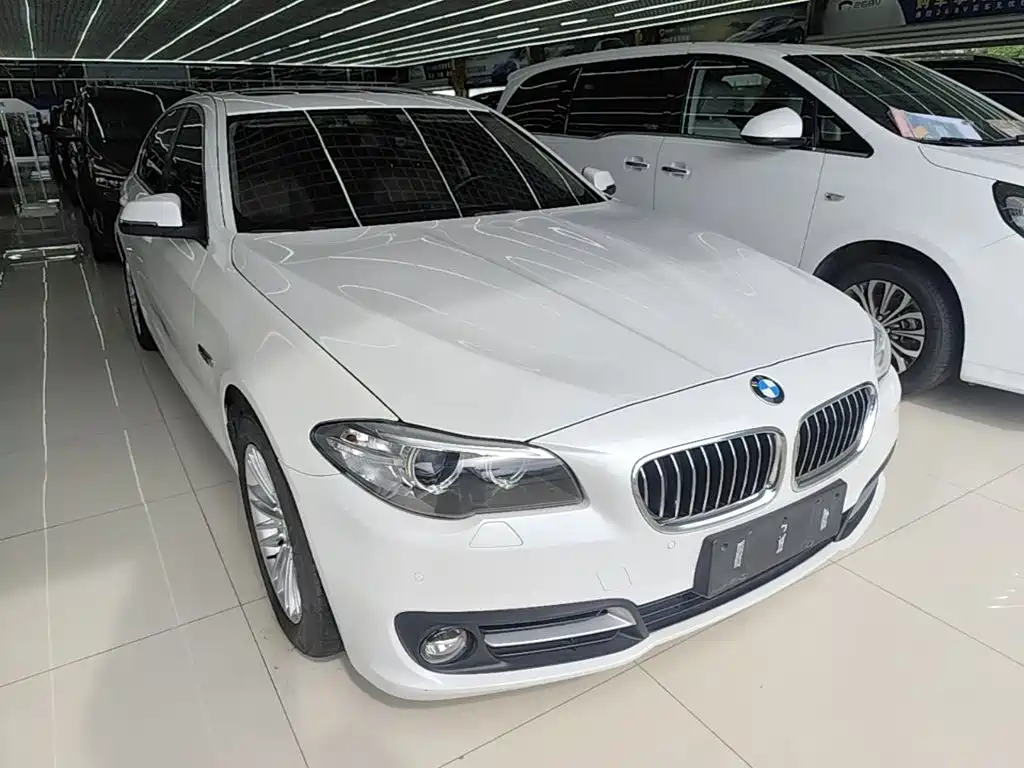 BMW 5 Series 2014 525Li Leading Model купить на сайте DeffCars