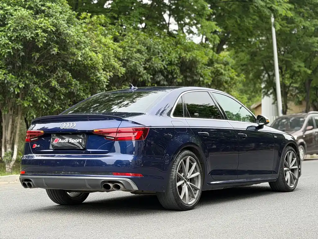 Audi S4 2018 S4 3.0TFSI купить на сайте DeffCars
