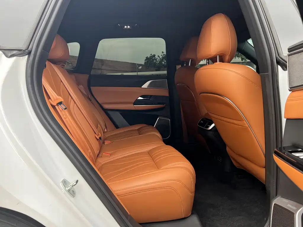 Xpeng G9 2022 model 702 Max купить на сайте DeffCars