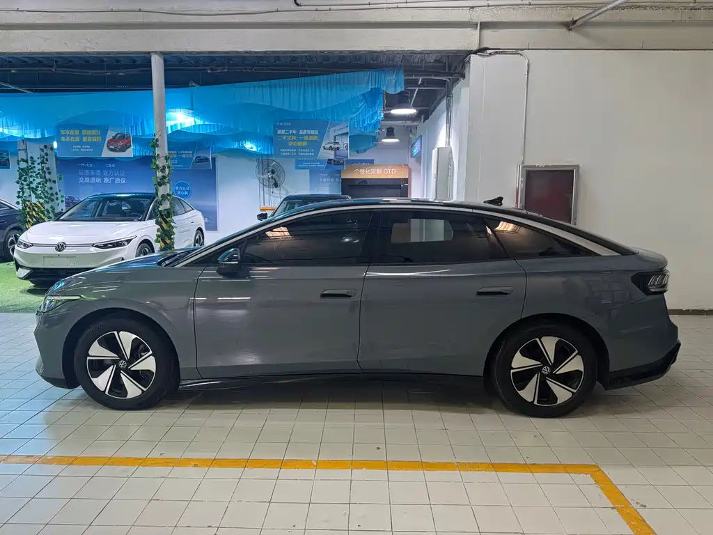 Volkswagen ID.7 VIZZION 2024 AIR купить на сайте DeffCars