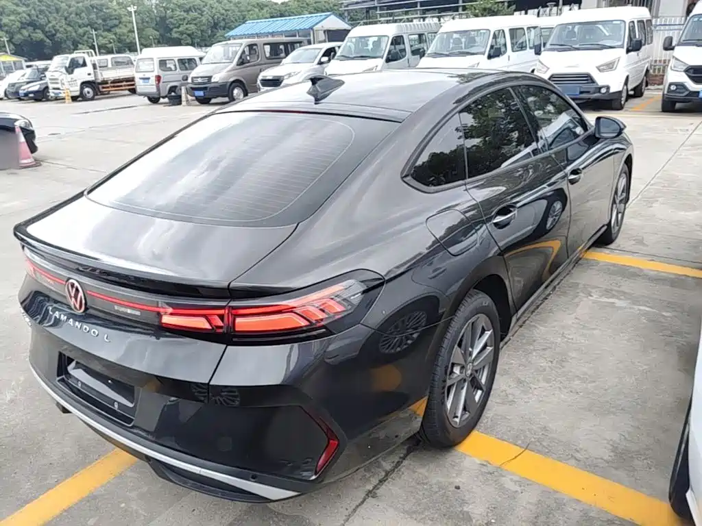 Lingdu 2026 Lingdu L 300TSI Lingfeng Edition купить на сайте DeffCars