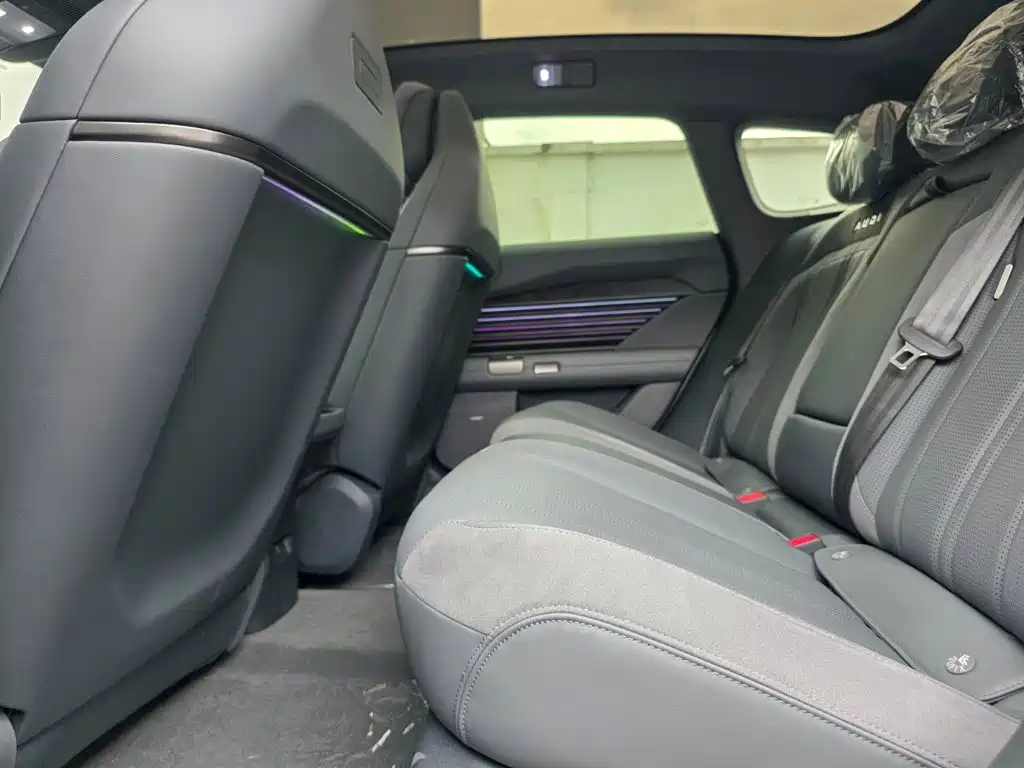 Audi E5 Sportback 2026 King Performance Quattro купить на сайте DeffCars