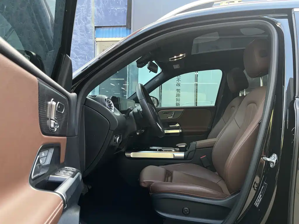Mercedes-Benz GLB 2023 GLB 220 Fashion Model купить на сайте DeffCars
