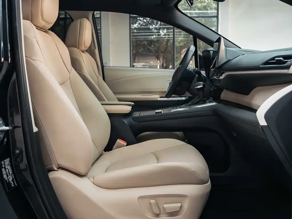 Grevia 2023 2.5L Hybrid Premium PLUS Edition купить на сайте DeffCars