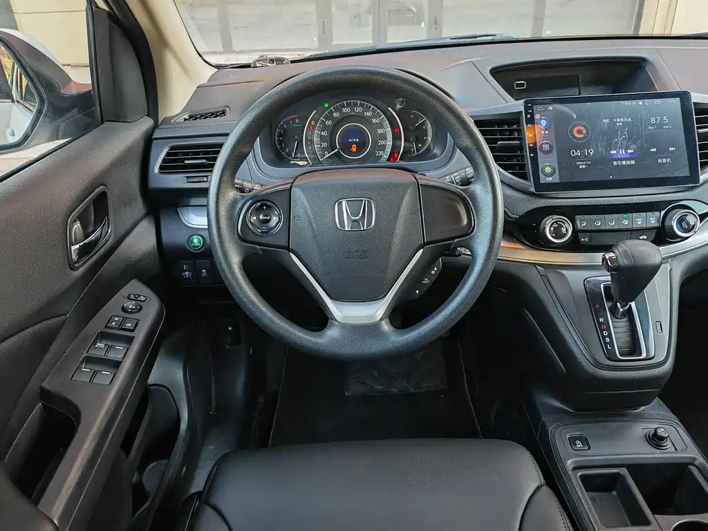 Honda CR-V 2016 2.0L two-wheel drive classic version купить на сайте DeffCars