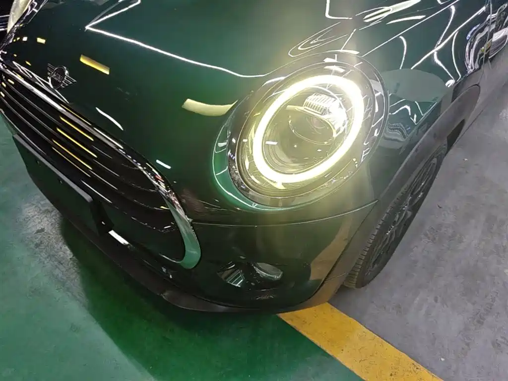 MINI 2018 1.5T COOPER Classic Five-Door Edition купить на сайте DeffCars