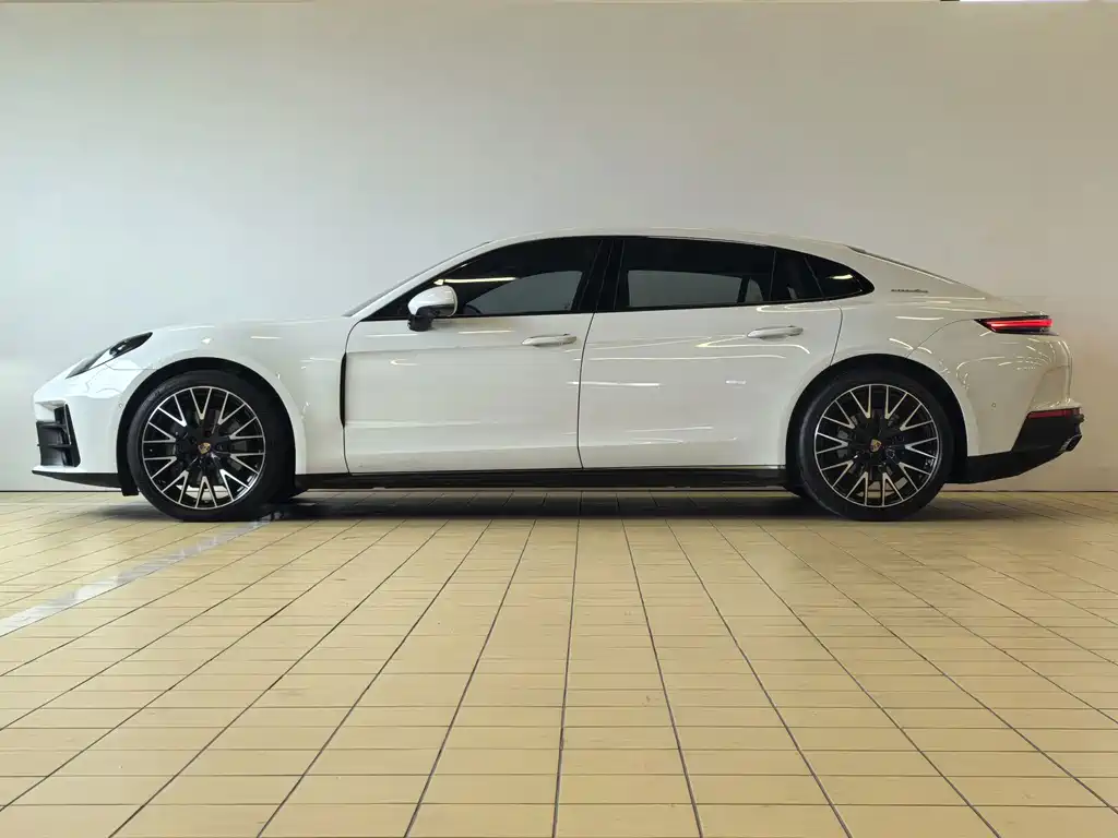 Panamera 2024款 4 行政加长版 2.9T купить на сайте DeffCars