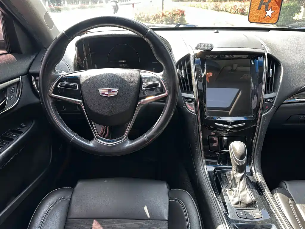 Cadillac ATS-L 2017 28T Fashion Model купить на сайте DeffCars