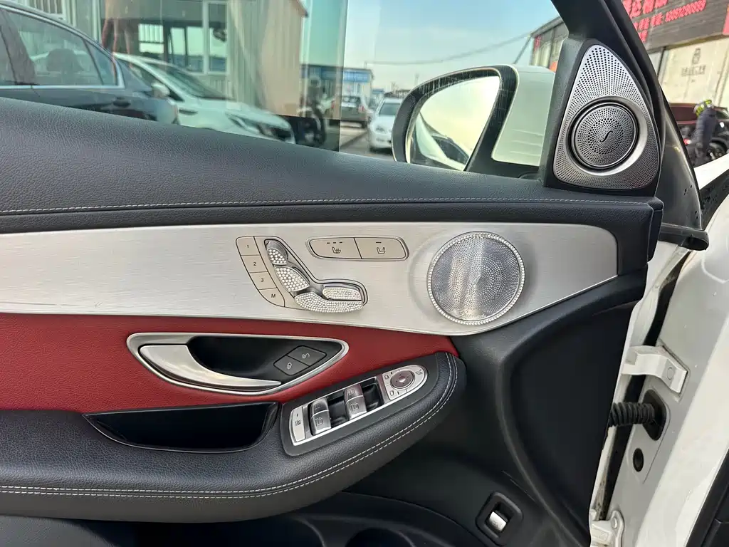 Mercedes-Benz GLC 2021 GLC 260 L 4MATIC luxury model купить на сайте DeffCars