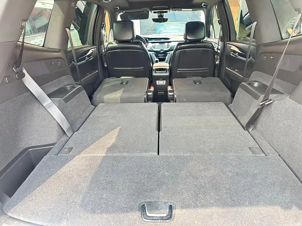 Cadillac XT6 2022 2.0T six-seat four-wheel drive luxury model купить на сайте DeffCars