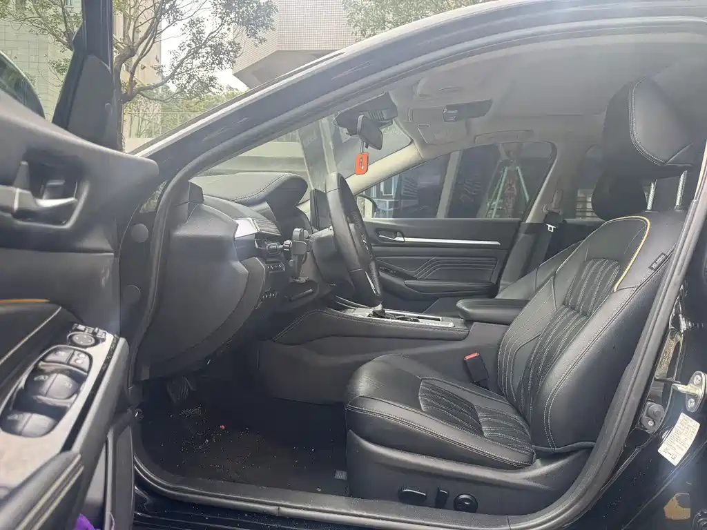 Teana 2021 2.0T XL Smart Edition купить на сайте DeffCars