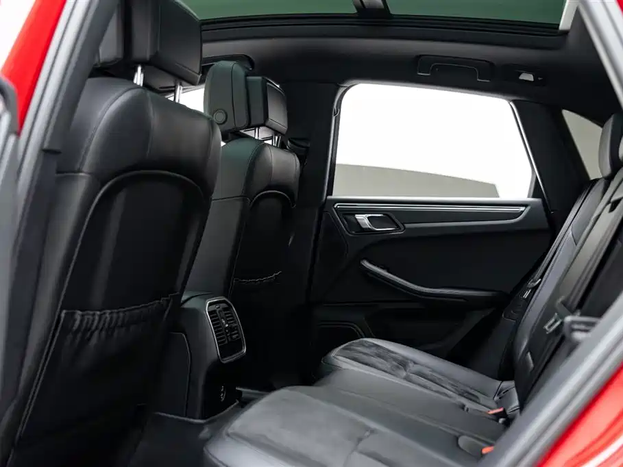 Macan 2020 Macan 2.0T купить на сайте DeffCars