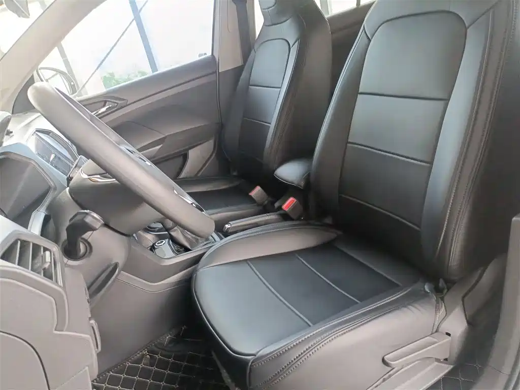 Tukai 2023 facelift 1.5L automatic fashion version купить на сайте DeffCars