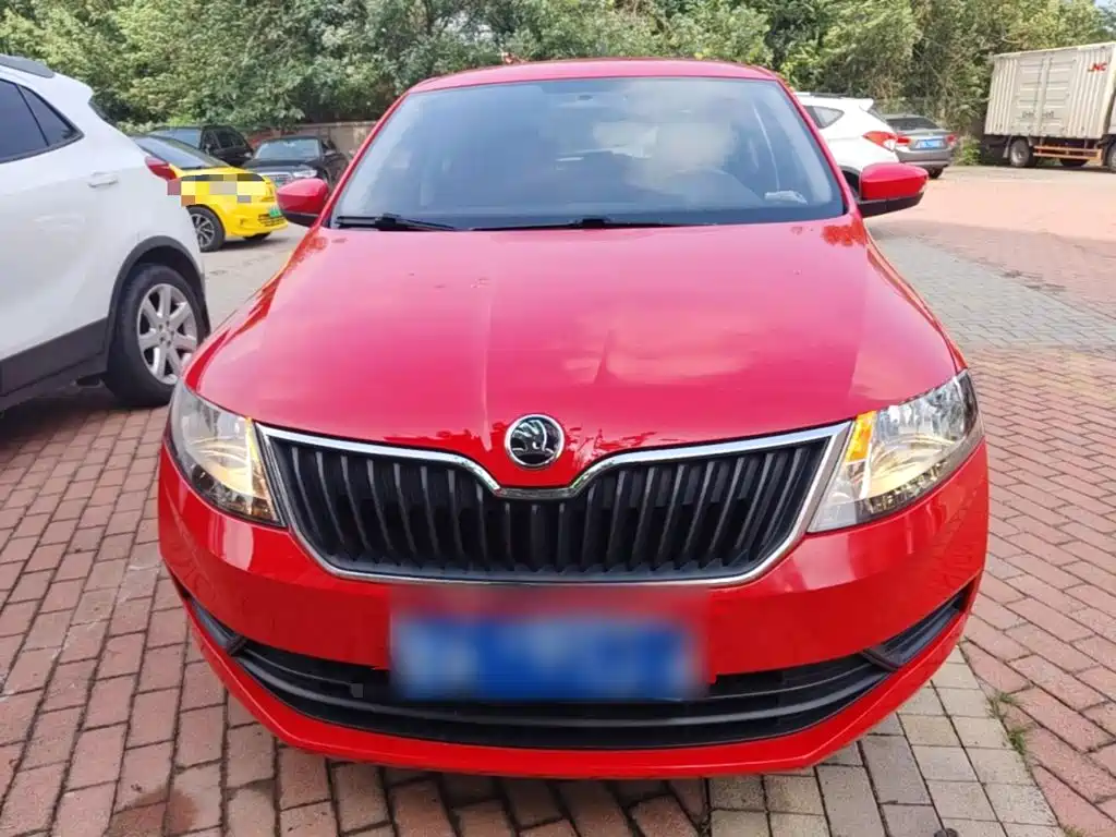 Xindong 2019 facelift 1.5L automatic standard version National V купить на сайте DeffCars
