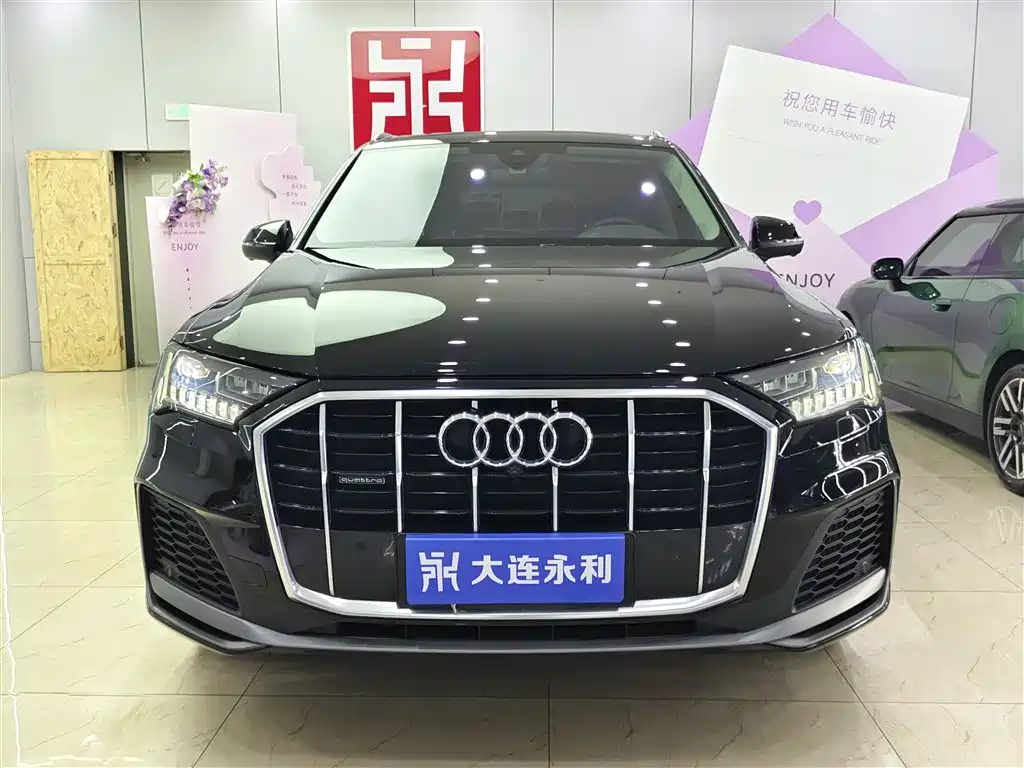 Audi Q7 2022 55 TFSI quattro S line sports купить на сайте DeffCars