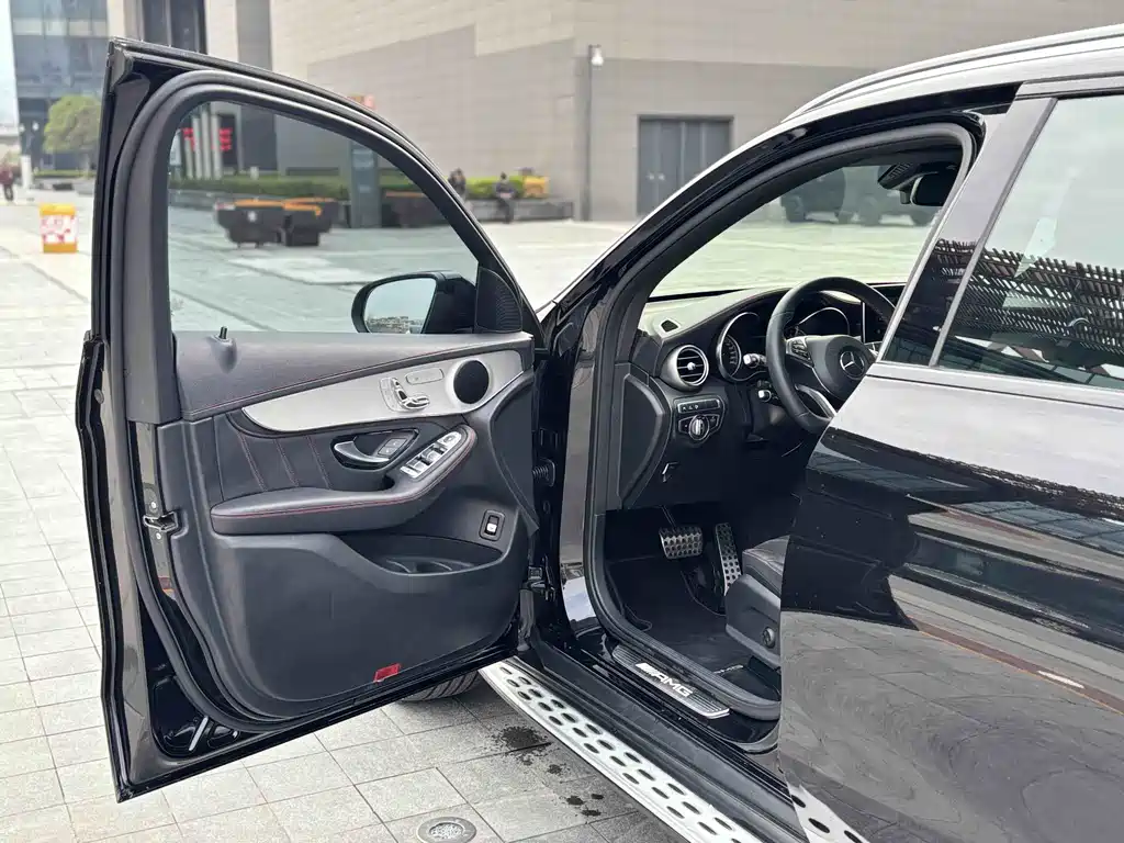 Mercedes-Benz GLC AMG 2017 AMG GLC 43 4MATIC купить на сайте DeffCars