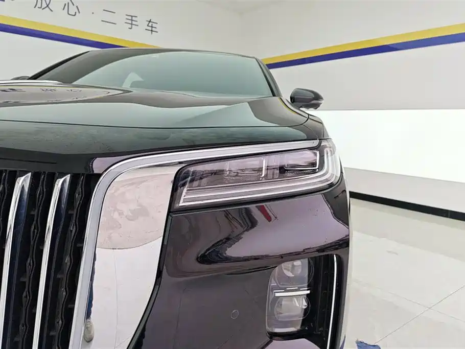 Hongqi H9 2020 2.0T Zhilian Flagship Edition купить на сайте DeffCars