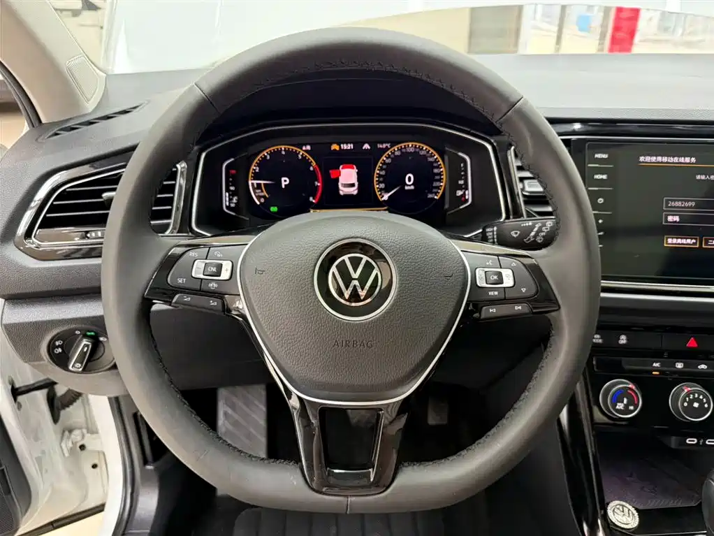 T-ROC 2022 model 280TSI DSG two-wheel drive comfort PLUS купить на сайте DeffCars