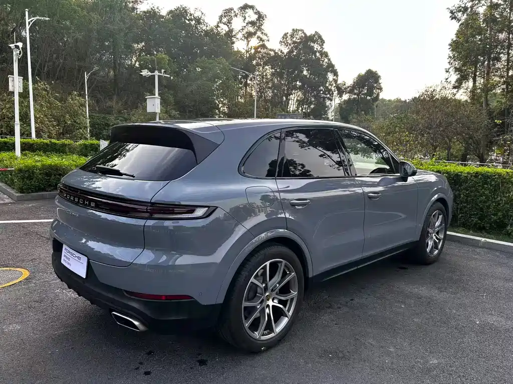 Cayenne 2025 Cayenne 3.0T купить на сайте DeffCars