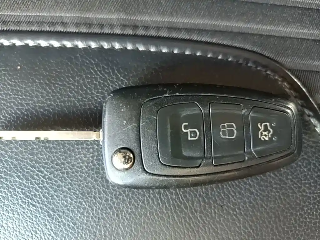 Focus 2015 hatchback 1.6L automatic fashion model купить на сайте DeffCars
