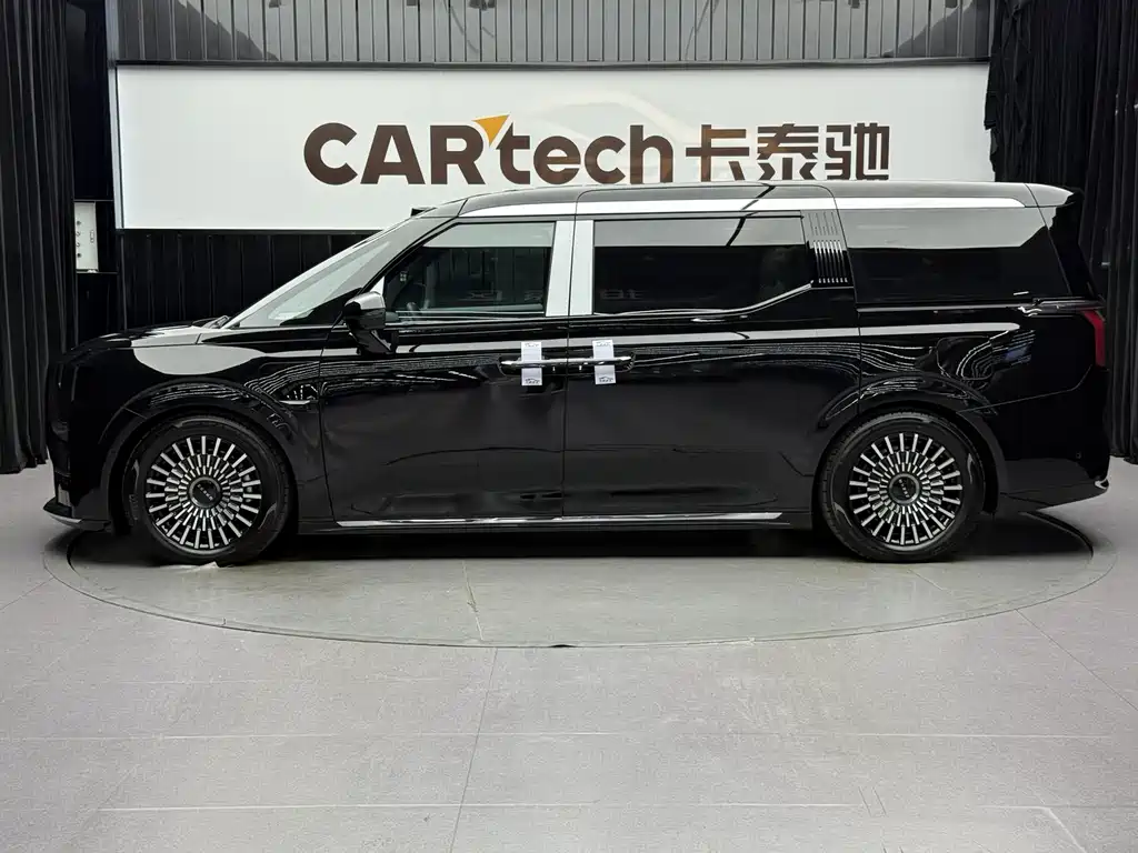 Jikrypton 009 2024 six-seat executive version four-wheel drive 108kWh купить на сайте DeffCars