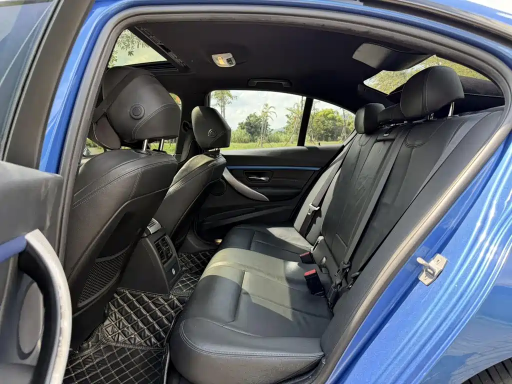 BMW 3 Series 2019 320i M Sports Package купить на сайте DeffCars