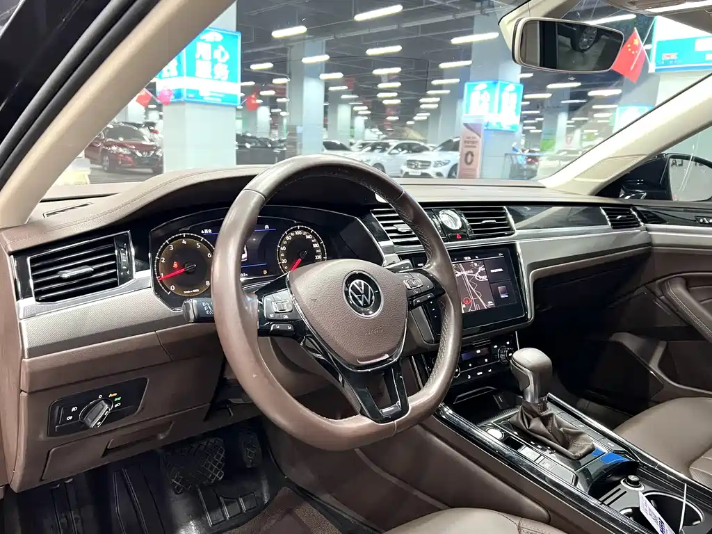 Huiang 2021 380TSI Deluxe Edition купить на сайте DeffCars