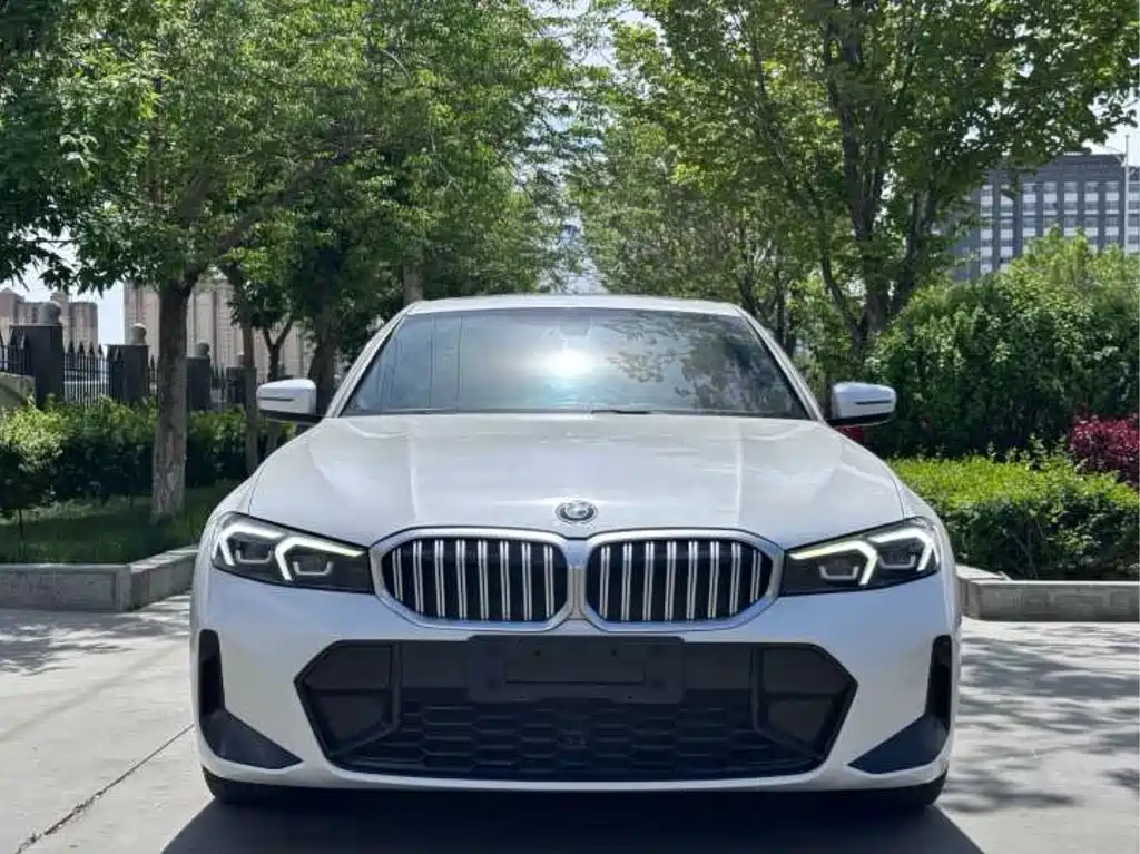 BMW 3 Series 2023 320Li M Sports Package купить на сайте DeffCars