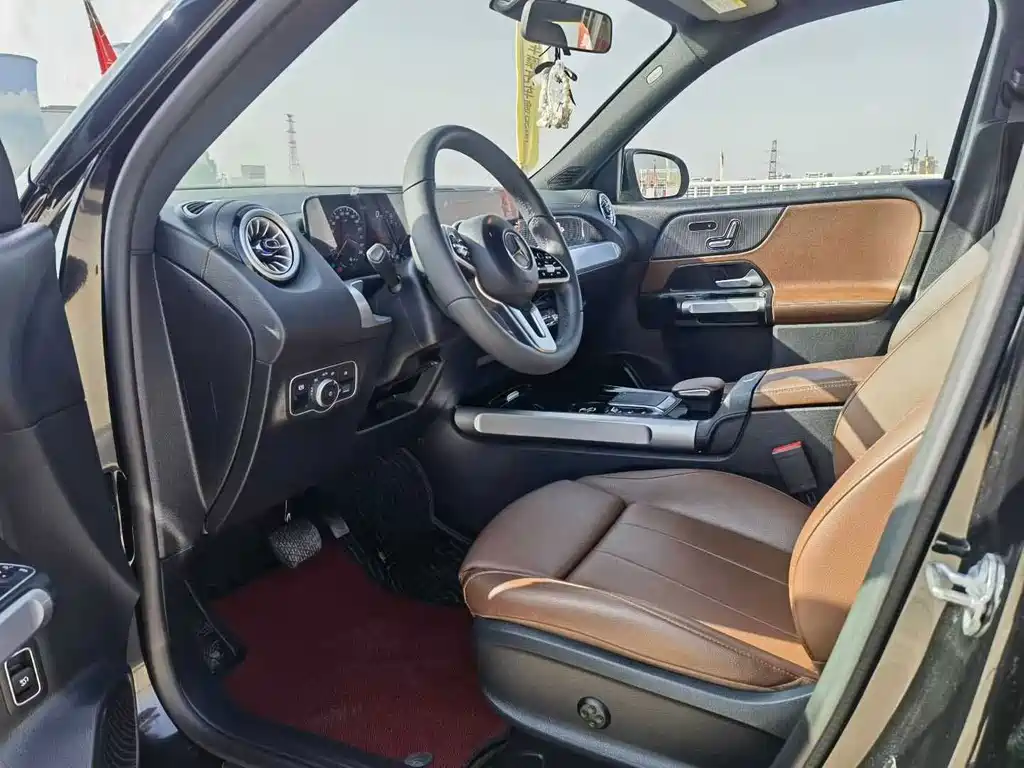 Mercedes-Benz GLB 2023 GLB 220 Fashion Model купить на сайте DeffCars