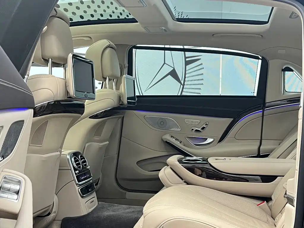 Maybach S-Class 2015 S 400 4MATIC купить на сайте DeffCars