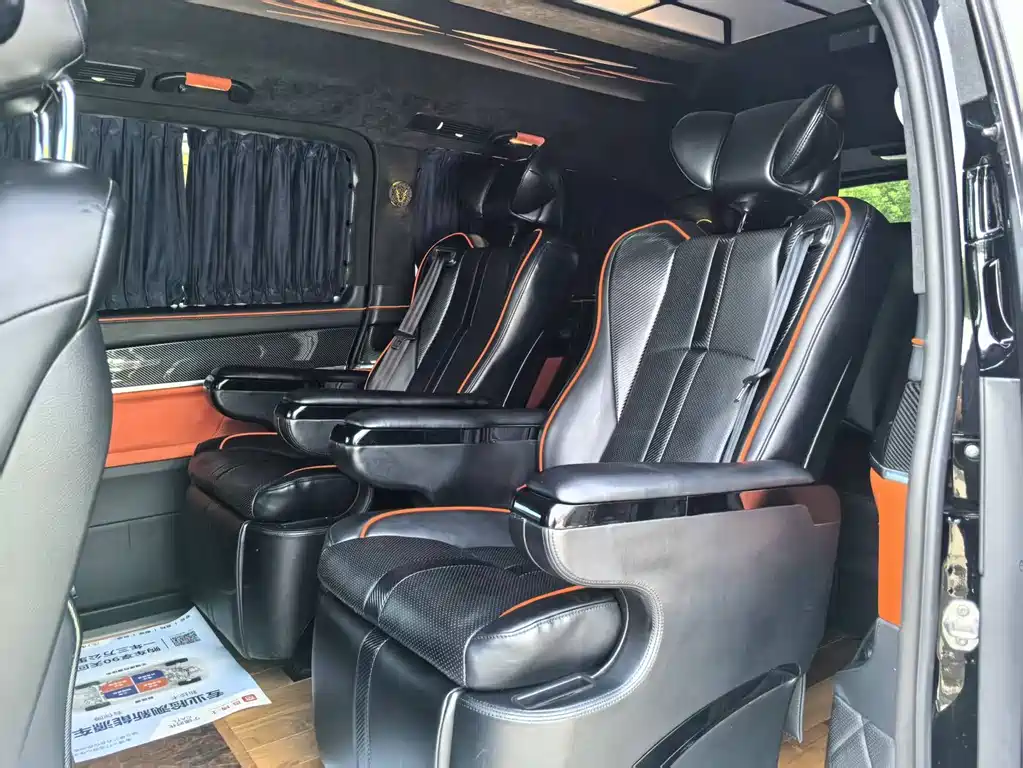 Mercedes-Benz V-Class 2020 V 260 L Long Wheelbase Luxury Edition купить на сайте DeffCars