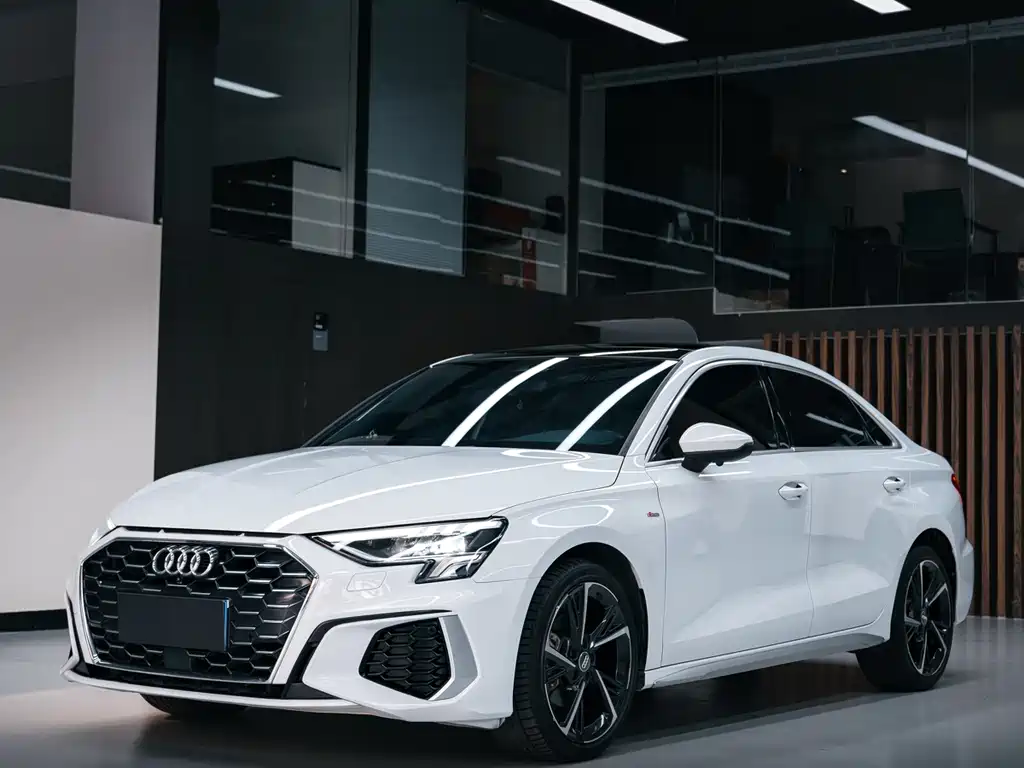 Audi A3 2021 A3L Limousine 35 TFSI Fashionable and Sporty купить на сайте DeffCars