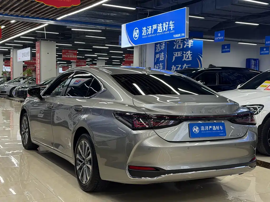 Lexus ES 2025 200 Premium Edition купить на сайте DeffCars
