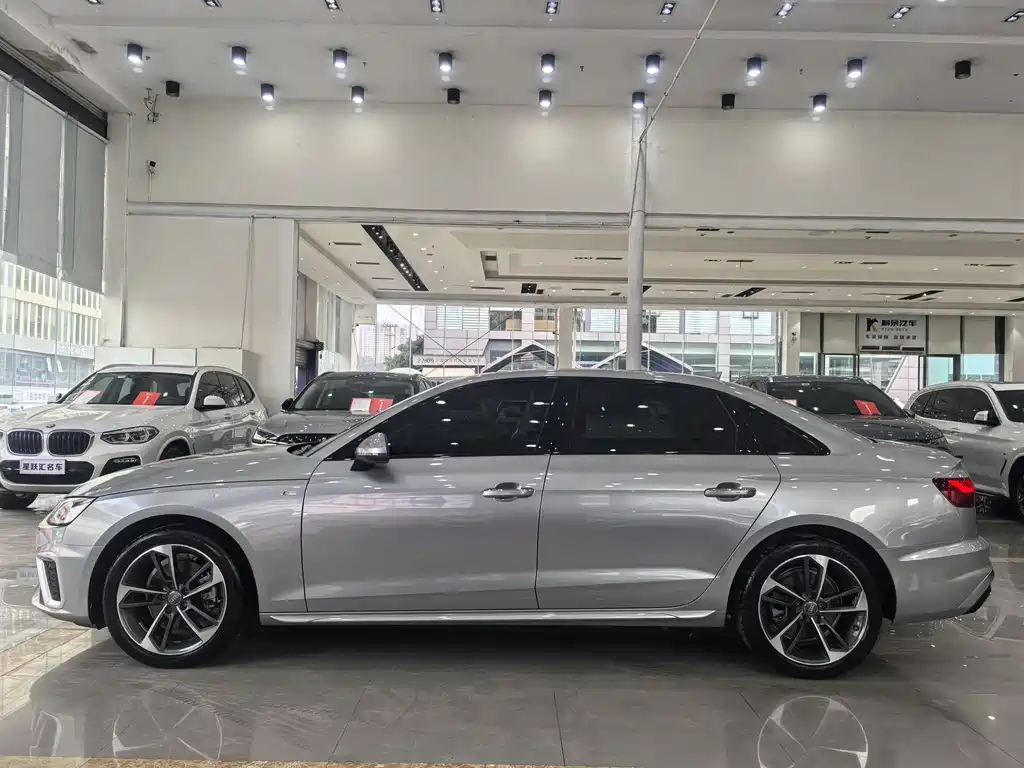 Audi A4L 2022 40 TFSI Fashionable and Dynamic купить на сайте DeffCars