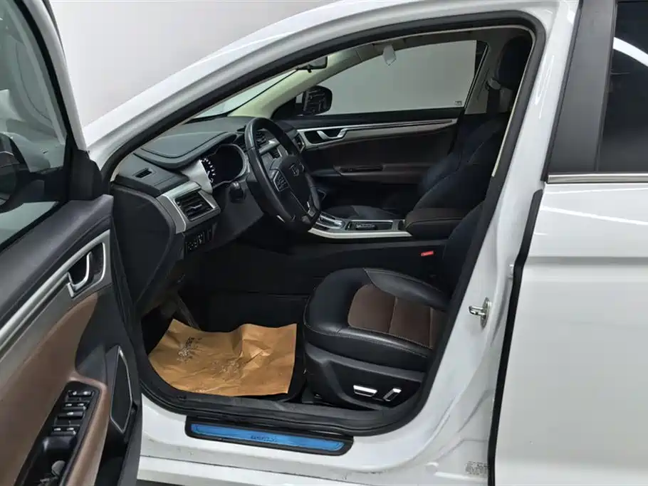 Emgrand GL 2017 1.3T DCT premium model купить на сайте DeffCars