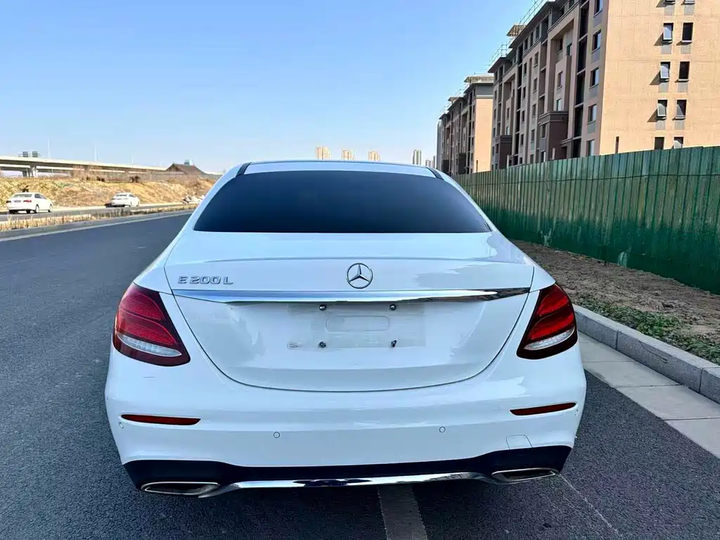 Mercedes-Benz E-Class 2018 facelift E 200 L sporty купить на сайте DeffCars