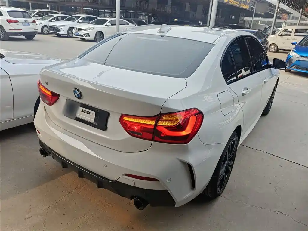 BMW 1 Series 2022 125i M Sports Night Edition купить на сайте DeffCars